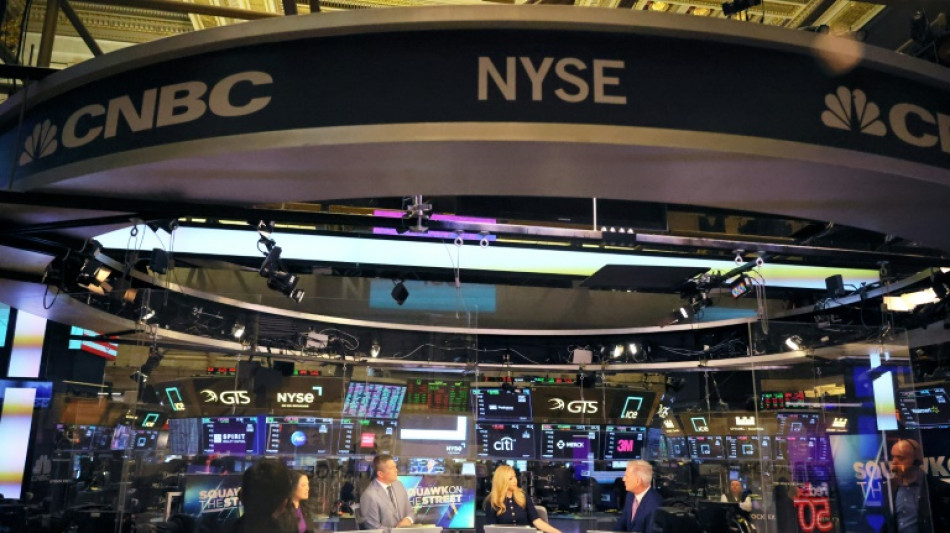 La Bourse de New York termine en ordre dispers&eacute;, les chiffres de l'emploi p&egrave;sent peu
