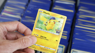 Carte Pok&eacute;mon da record, pensionato inglese le vende all'asta e diventa milionario