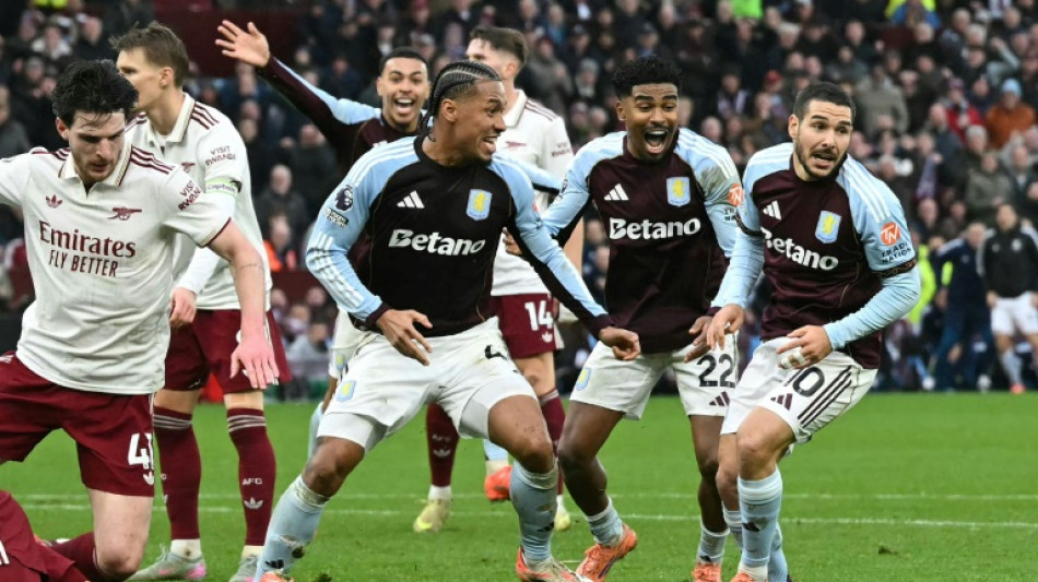 Arsenal rocked by Aston Villa, Man City cut gap to two points 