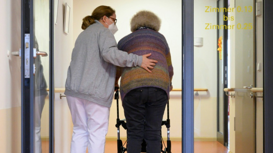 Mahnungen zu Pflegereform: Rechnungshof warnt vor Milliarden-Finanzlücke