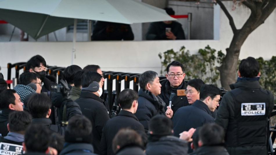 Yonhap: Milit&auml;reinheit hindert Ermittler an Verhaftung von Yoon in Seoul