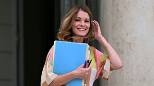 L'interdiction du portable au lyc&eacute;e "pourra &ecirc;tre effective d&egrave;s la rentr&eacute;e", selon le gouvernement