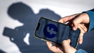 Les adolescents partagés dans le monde face à l'interdiction des réseaux sociaux aux jeunes Australiens