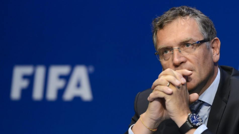 Justi&ccedil;a su&iacute;&ccedil;a arquiva caso de Valcke, ex-secret&aacute;rio-geral da Fifa acusado de revenda de ingressos