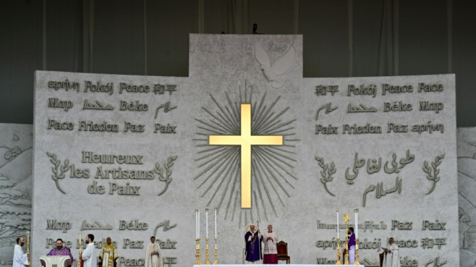 Devant 150.000 fid&egrave;les, le pape appelle &agrave; la paix au Liban et dans la r&eacute;gion