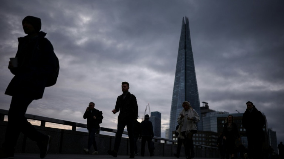 El desempleo sube de nuevo en Reino Unido hasta el 5,1%