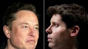 Elon Musk accuses App Store of favoring OpenAI