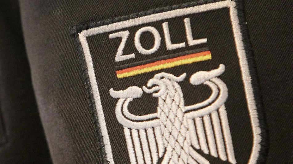 Schwarzarbeitsgeflecht in Sicherheitsbranche: Gro&szlig;razzia in sieben Bundesl&auml;ndern
