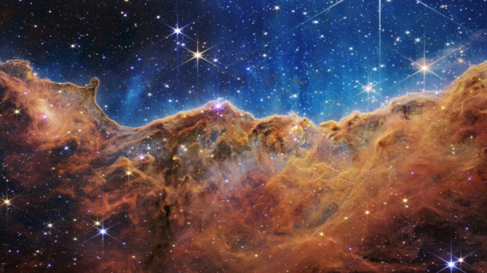 Nasa ver&ouml;ffentlicht spektakul&auml;re Aufnahmen des James-Webb-Weltraumteleskops