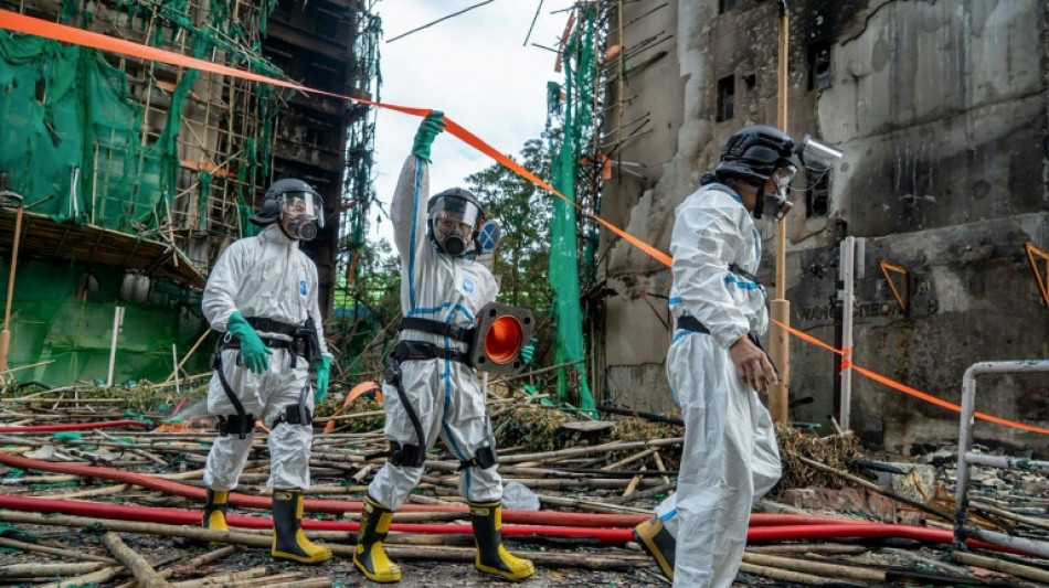Incendie de Hong Kong: au moins 156 morts, les autorit&eacute;s annoncent une enqu&ecirc;te "ind&eacute;pendante"