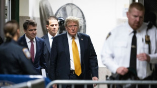 Schweigegeldprozess gegen Trump: Jury zieht sich zu Beratungen zur&uuml;ck