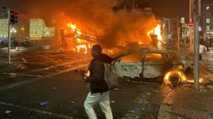 Incidentes em Dublin ap&oacute;s ataque com faca que deixou cinco feridos