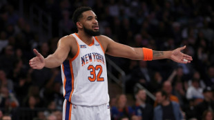 Towns drops 40 as Knicks maul Pacers, Sixers flop