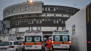 Aggredita a coltellate in casa dall'ex, grave donna di 31 anni