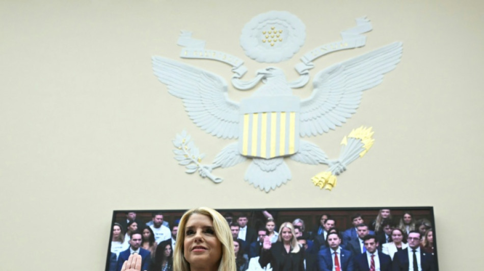 Au Congr&egrave;s am&eacute;ricain, les d&eacute;mocrates accusent la ministre de la Justice d'"&eacute;touffer" le scandale Epstein