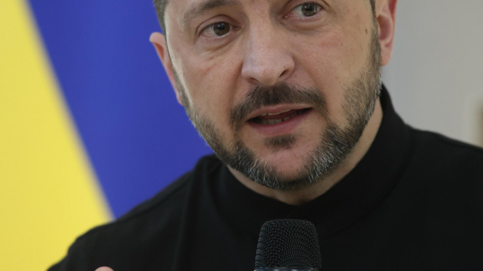 Zelensky, 'l'Ucraina sia libera, gli imperi cadono sempre'