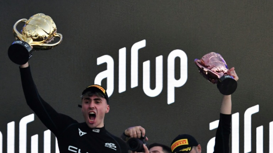 Un español gana una carrera automovilística de "streamers" en Francia