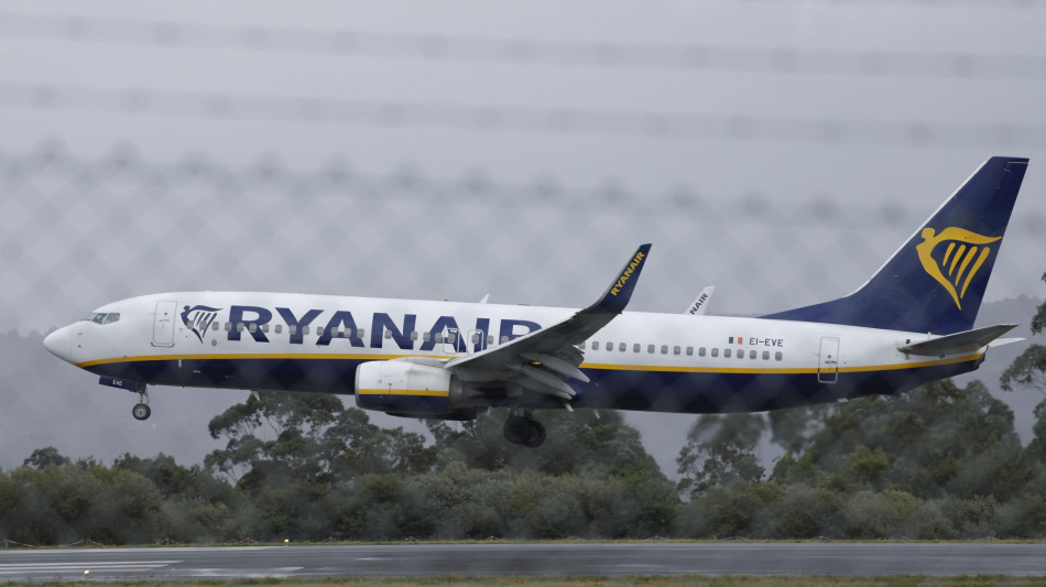 Assoutenti, senza carta digitale Ryanair supplemento di 55 euro