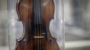 Le plus c&eacute;l&egrave;bre violon de Paganini r&eacute;v&egrave;le ses secrets aux rayons X