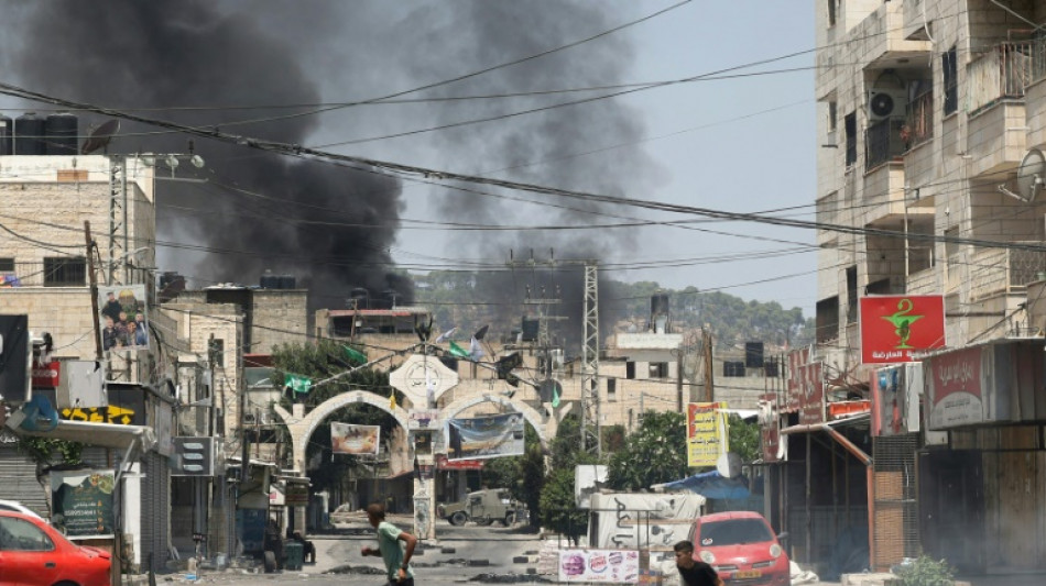Ocho palestinos muertos en incursi&oacute;n israel&iacute; de gran escala en Cisjordania