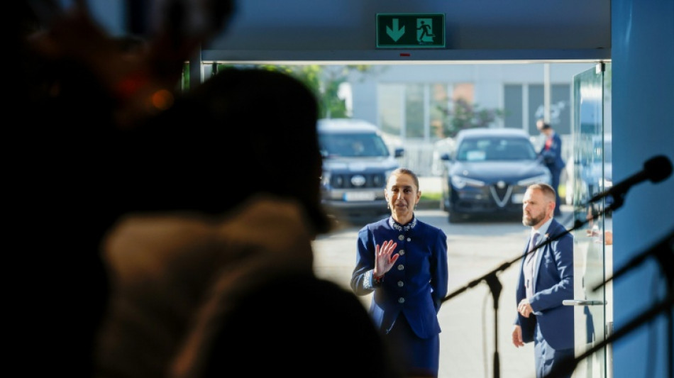 Sheinbaum niega en Barcelona que haya una crisis diplom&aacute;tica con Espa&ntilde;a: "nunca ha habido"