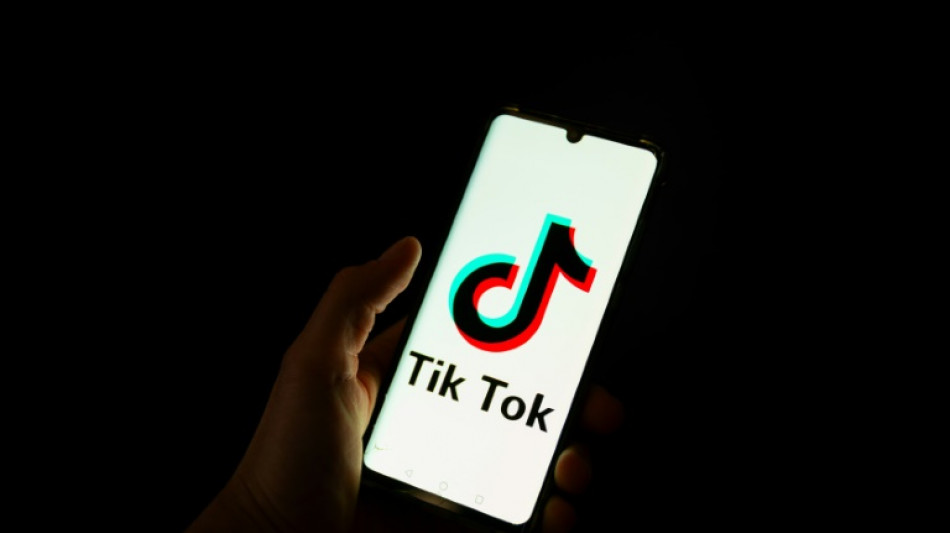 Estados de EEUU acusan a TikTok de perjudicar la salud mental de los j&oacute;venes 