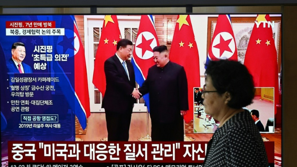 Xi visita Coreia do Norte e promete levar rela&ccedil;&otilde;es a um 'novo patamar'