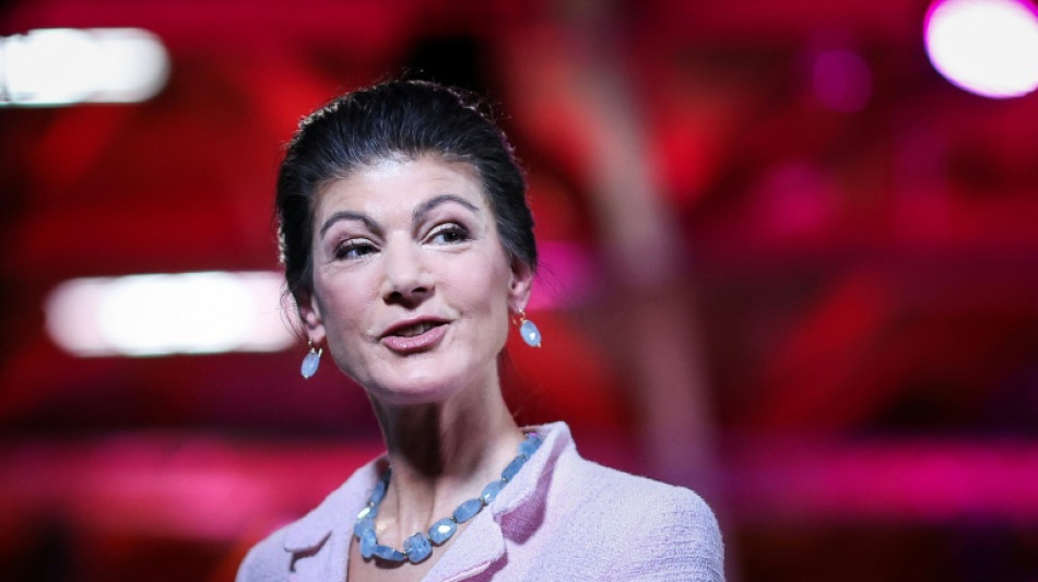 Wagenknecht ruft H&ouml;cke erneut zu Gespr&auml;ch &uuml;ber neue Regierung in Th&uuml;ringen auf