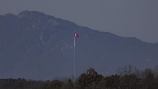 Media, 'Pyongyang ha lanciato un missile balistico'