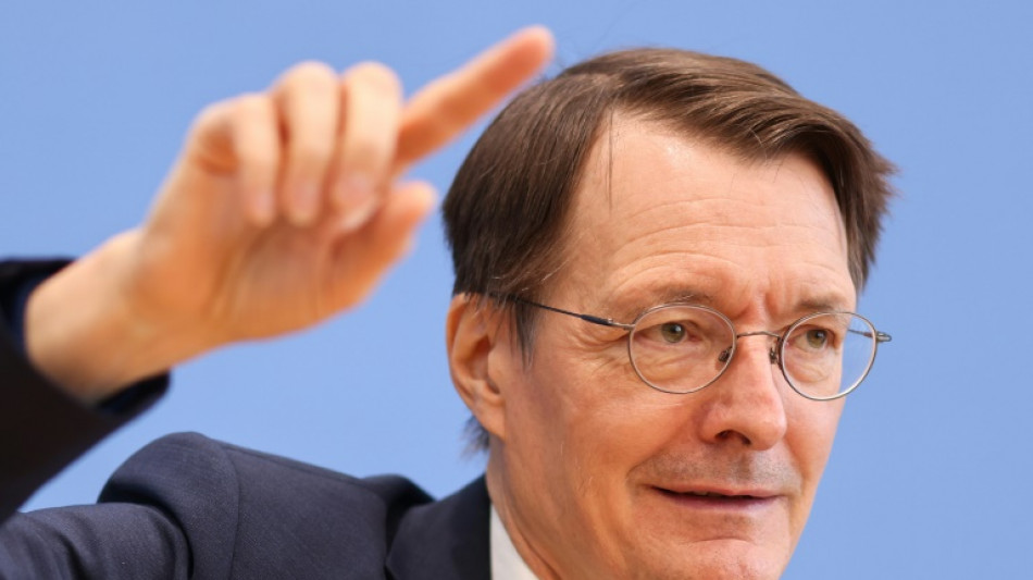 Lauterbach kritisiert bayerische Ank&uuml;ndigung zu Impfpflicht als gef&auml;hrlich