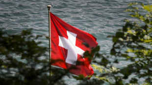 Droits de douane: la présidente de la Suisse et son ministre partent à Washington pour négocier