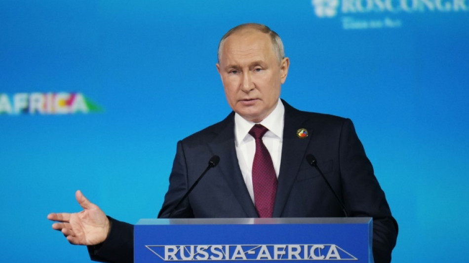 Putin abre la cumbre Rusia-&Aacute;frica con una promesa de granos gratis para seis pa&iacute;ses