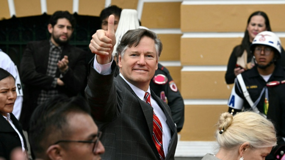 Governo da Bolívia tem apoio dos EUA diante de crise econômica, diz autoridade americana