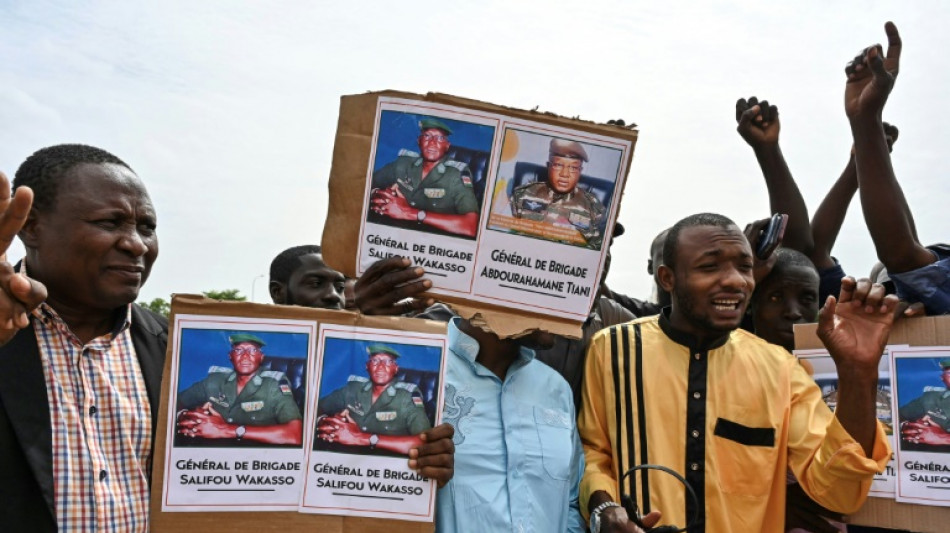 R&eacute;gimen militar de N&iacute;ger nombra gobierno antes de cumbre de &Aacute;frica occidental