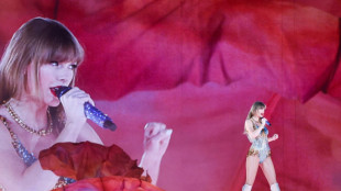 Affaire class&eacute;e pour le p&egrave;re de Taylor Swift vis&eacute; par une plainte en Australie