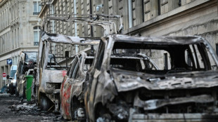 "Como una guerra": Par&iacute;s amanece at&oacute;nita frente a la violencia