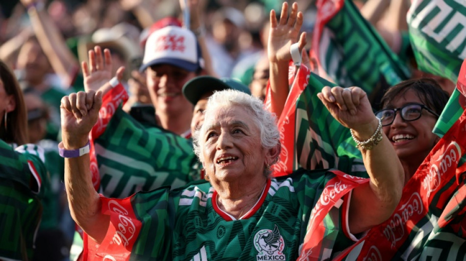"Cielito lindo" se seguir&aacute; cantando en un Mundial que entra en modo decisivo