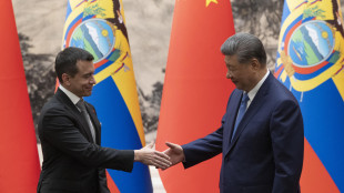 Noboa incontra Xi Jinping, Cina dona 42,7 milioni di dollari all'Ecuador