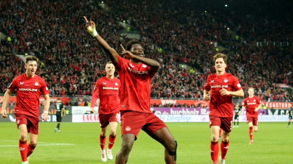 Trotz Remis: Lautern springt an die Spitze