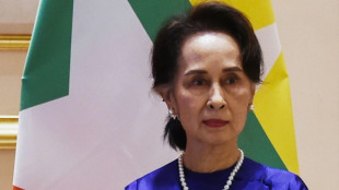 La l&iacute;der civil birmana es trasladada de la prisi&oacute;n a un edificio gubernamental