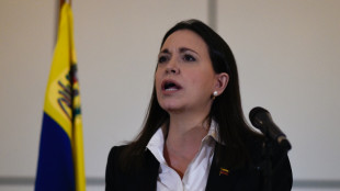 Pr&eacute;-candidata opositora &eacute; inabilitada por 15 anos na Venezuela