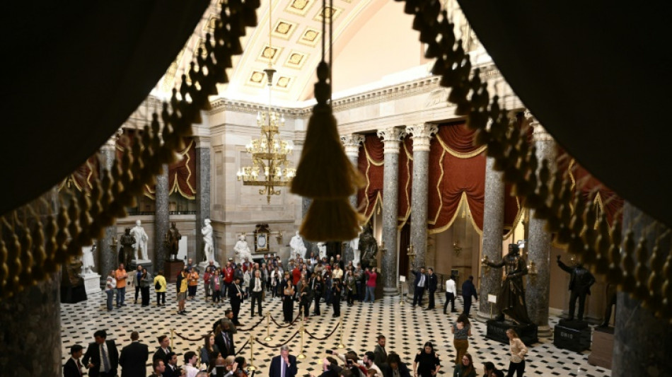 Se intensifican las negociaciones para tratar de evitar una par&aacute;lisis de los servicios en EEUU