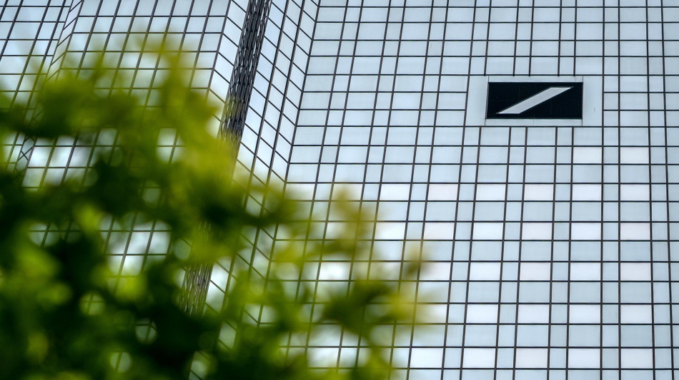 Deutsche Bank vede al 2028 crescita ricavi e più dividendi