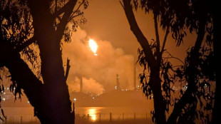Gro&szlig;brand in australischer &Ouml;lraffinerie sch&uuml;rt Sorge um Versorgungssicherheit