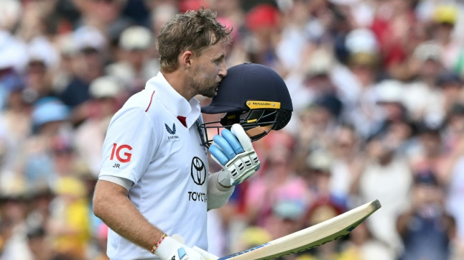 Head hits back for Australia after Root's majestic 160