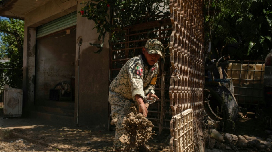 Pluies torrentielles au Mexique: 47 morts, les secouristes tentent de rouvrir des routes