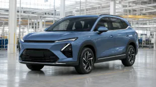 Chevrolet confirma produ&ccedil;&atilde;o do Captiva PHEV no Cear&aacute; em 2026