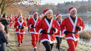 Redditch Santa fun run to return to Arrow Valley Park