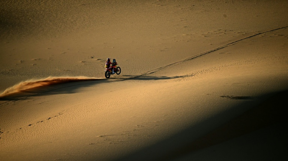 Variawa leads South African charge over Dakar dunes