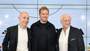 "Zeitnah": DFB-Präsident Neuendorf über Völlers Vertrag